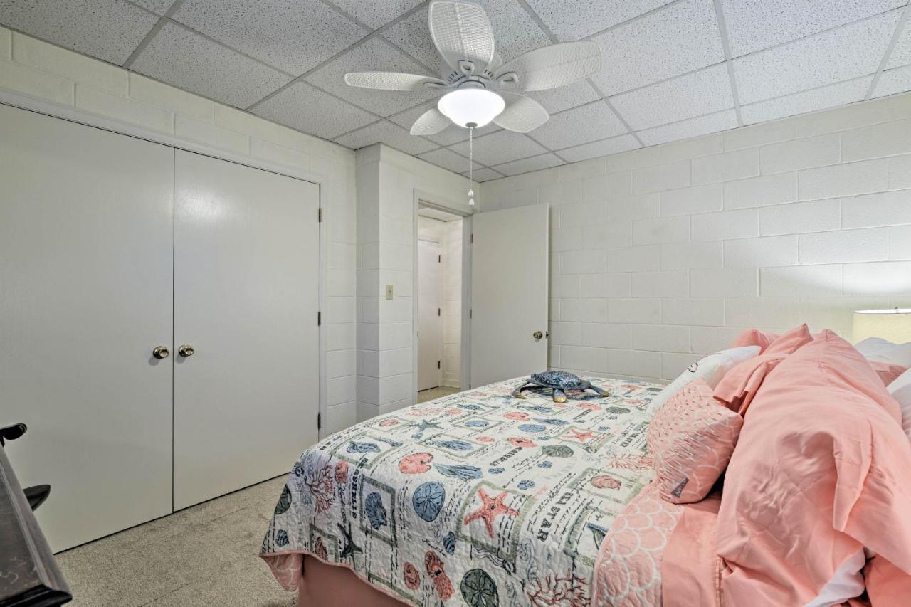 Pet-Friendly Second Row House Steps To Beach! Holden Beach Exterior photo